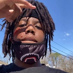 Meet your Posher, Crystal